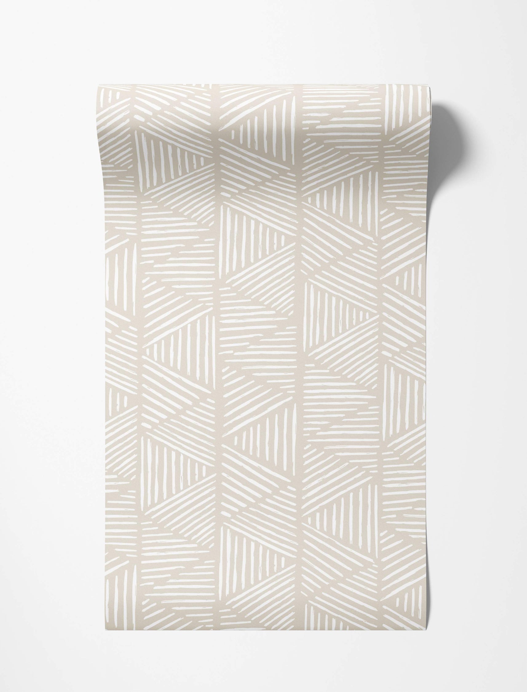 Beige wallpaper featuring a geometric pattern of white sketched lines forming interlocking shapes.